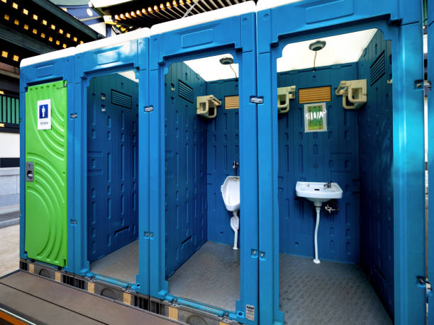 Best Porta potty rental near me  in De Leon, TX